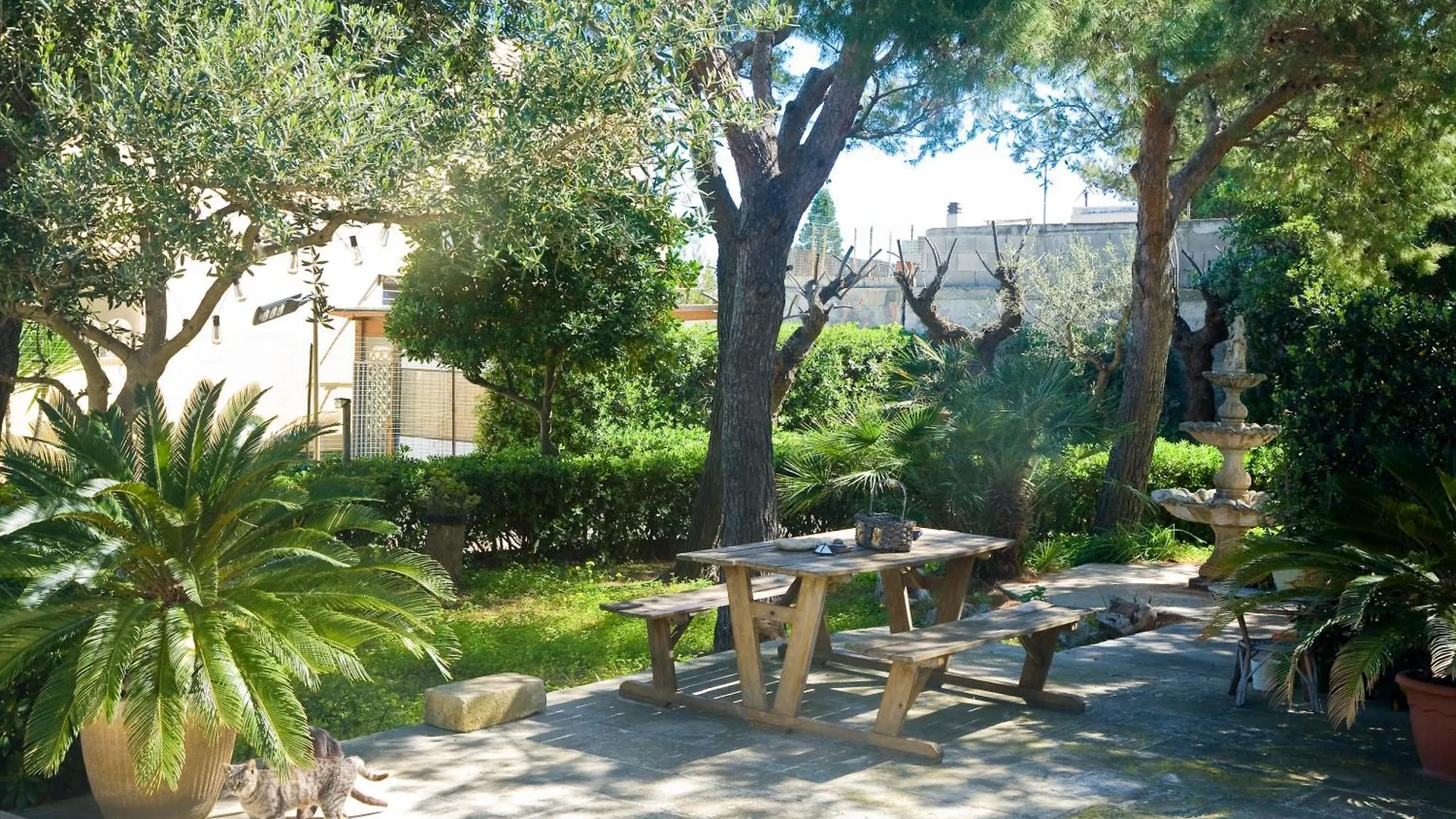 Bed and Breakfast Vento Di Mare Bari 0*,  Italia